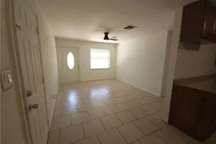 3378 Apache St, Fort Myers, FL 33916 - Photo 5