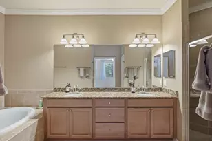 9502 Napoli Ln, Naples, FL 34113 - Photo 15