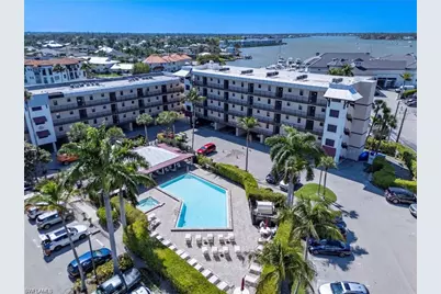 803 River Point Dr #107B, Naples, FL 34102 - Photo 1