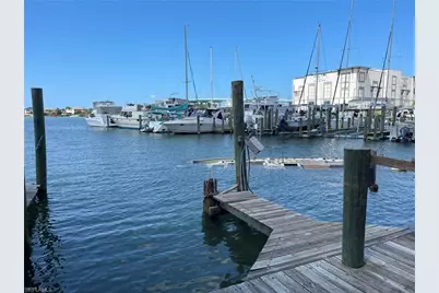 1138 Main St, Fort Myers Beach, FL 33931 - Photo 11
