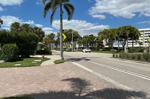 3399 Gulf Shore Blvd N, Naples, FL 34103 - Photo 23