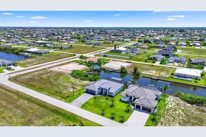 1212 NW 32nd Pl, Cape Coral, FL 33993 - Photo 37