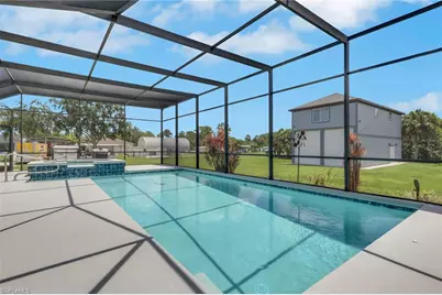 1330 11th St SW, Naples, FL 34117 - Photo 37