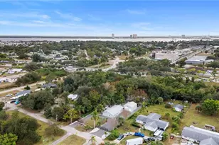 191 Abbey Ln, North Fort Myers, FL 33917 - Photo 43