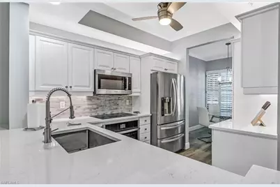 410 Bayfront Pl #2307, Naples, FL 34102 - Photo 5