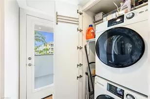 250 7th Ave S, Naples, FL 34102 - Photo 19