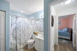 640 Luisa Ln, Naples, FL 34104 - Photo 29