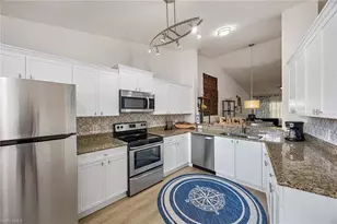 640 Luisa Ln, Naples, FL 34104 - Photo 15