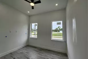 10651 Hampton St, Bonita Springs, FL 34135 - Photo 9