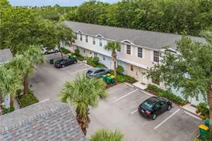 3258 Tamara Dr, Naples, FL 34109 - Photo 23