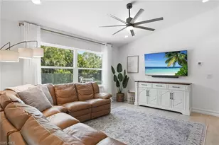 721 Logan Blvd S, Naples, FL 34119 - Photo 13