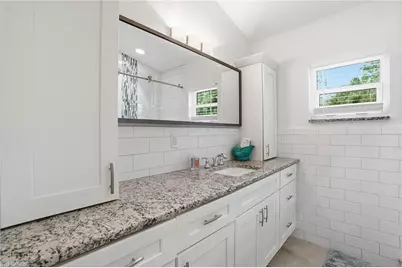 721 Logan Blvd S, Naples, FL 34119 - Photo 23