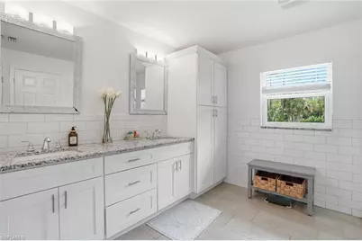 721 Logan Blvd S, Naples, FL 34119 - Photo 17