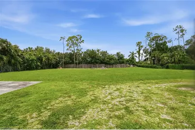 721 Logan Blvd S, Naples, FL 34119 - Photo 37