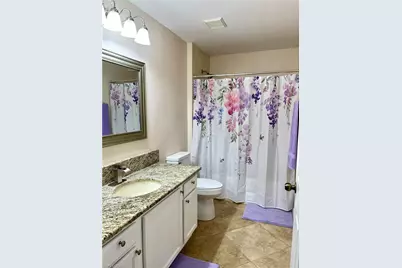 2720 NE 1st Pl, Cape Coral, FL 33909 - Photo 9