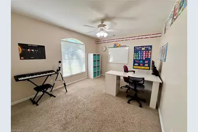 2720 NE 1st Pl, Cape Coral, FL 33909 - Photo 19