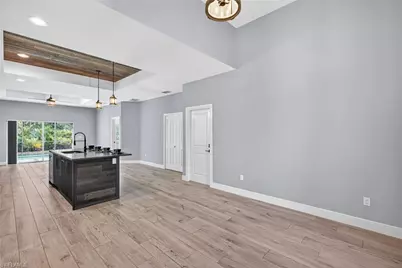 2131 22nd Ave NE, Naples, FL 34120 - Photo 7