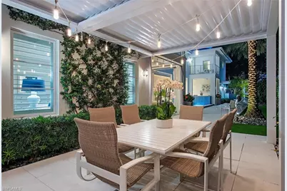 501 2nd Ave N, Naples, FL 34102 - Photo 11