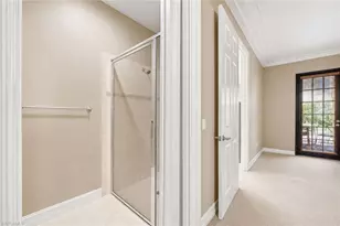 9126 Chula Vista St, Naples, FL 34113 - Photo 11