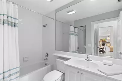 3210 Barbados Ln, Naples, FL 34119 - Photo 25