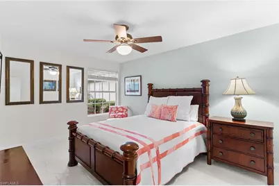 3210 Barbados Ln, Naples, FL 34119 - Photo 23