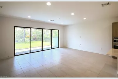 20914 Thistle Leaf Ln, Estero, FL 33928 - Photo 7