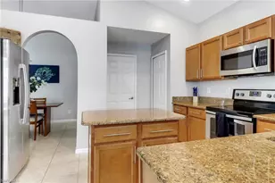 6773 Southern Oak Ct, Naples, FL 34109 - Photo 15