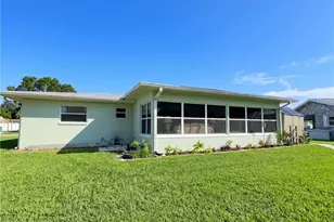 1745 S Paradise Point, Inverness, FL 34450 - Photo 5