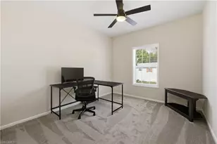 24 Red Poinciana Dr, Fort Myers, FL 33908 - Photo 27