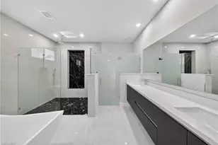 2929 SW 6th Pl, Cape Coral, FL 33914 - Photo 17