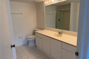 7755 Jewel Ln, Naples, FL 34109 - Photo 7