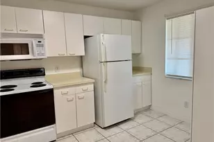 7755 Jewel Ln, Naples, FL 34109 - Photo 3