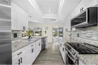 5050 Sorrento Ct, Cape Coral, FL 33904 - Photo 13