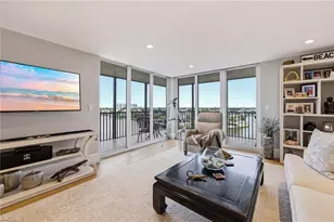 10420 Gulf Shore Dr, Naples, FL 34108 - Photo 13