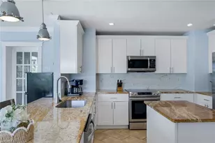 841 107th Ave N, Naples, FL 34108 - Photo 15