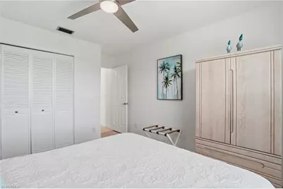 132 Bordeaux Cir, Naples, FL 34112 - Photo 11