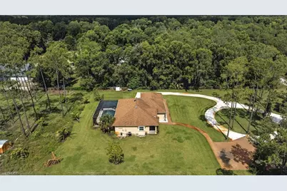 3280 25th Ave SW, Naples, FL 34117 - Photo 7