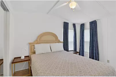 221 Grassy Key Ln, Naples, FL 34114 - Photo 19