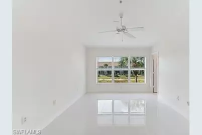 827 Hampton Cir #146, Naples, FL 34105 - Photo 13