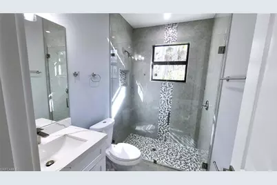 532 41st Ave NE, Naples, FL 34120 - Photo 15