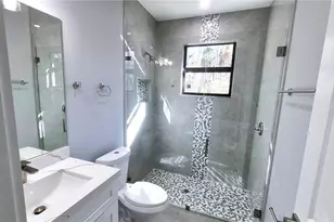 532 41st Ave NE, Naples, FL 34120 - Photo 15