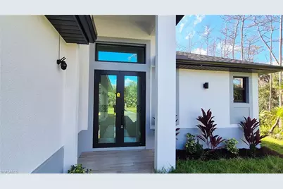 532 41st Ave NE, Naples, FL 34120 - Photo 3