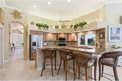 11811 Longshore Way E, Naples, FL 34119 - Photo 9