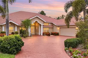 11811 Longshore Way E, Naples, FL 34119 - Photo 1
