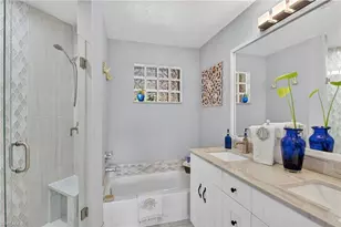6528 Huntington Lakes Cir, Naples, FL 34119 - Photo 27
