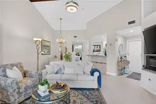 6528 Huntington Lakes Cir, Naples, FL 34119 - Photo 11