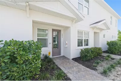 4551 Arboretum Cir #203, Naples, FL 34112 - Photo 3