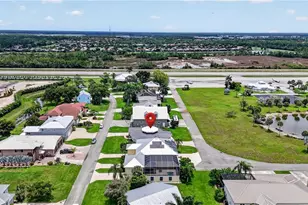 3940 Skyway Dr, Naples, FL 34112 - Photo 7