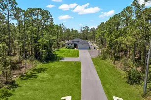 4406 31st Ave NE, Naples, FL 34120 - Photo 5