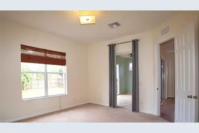 3555 Poinsettia Ave, Naples, FL 34104 - Photo 25